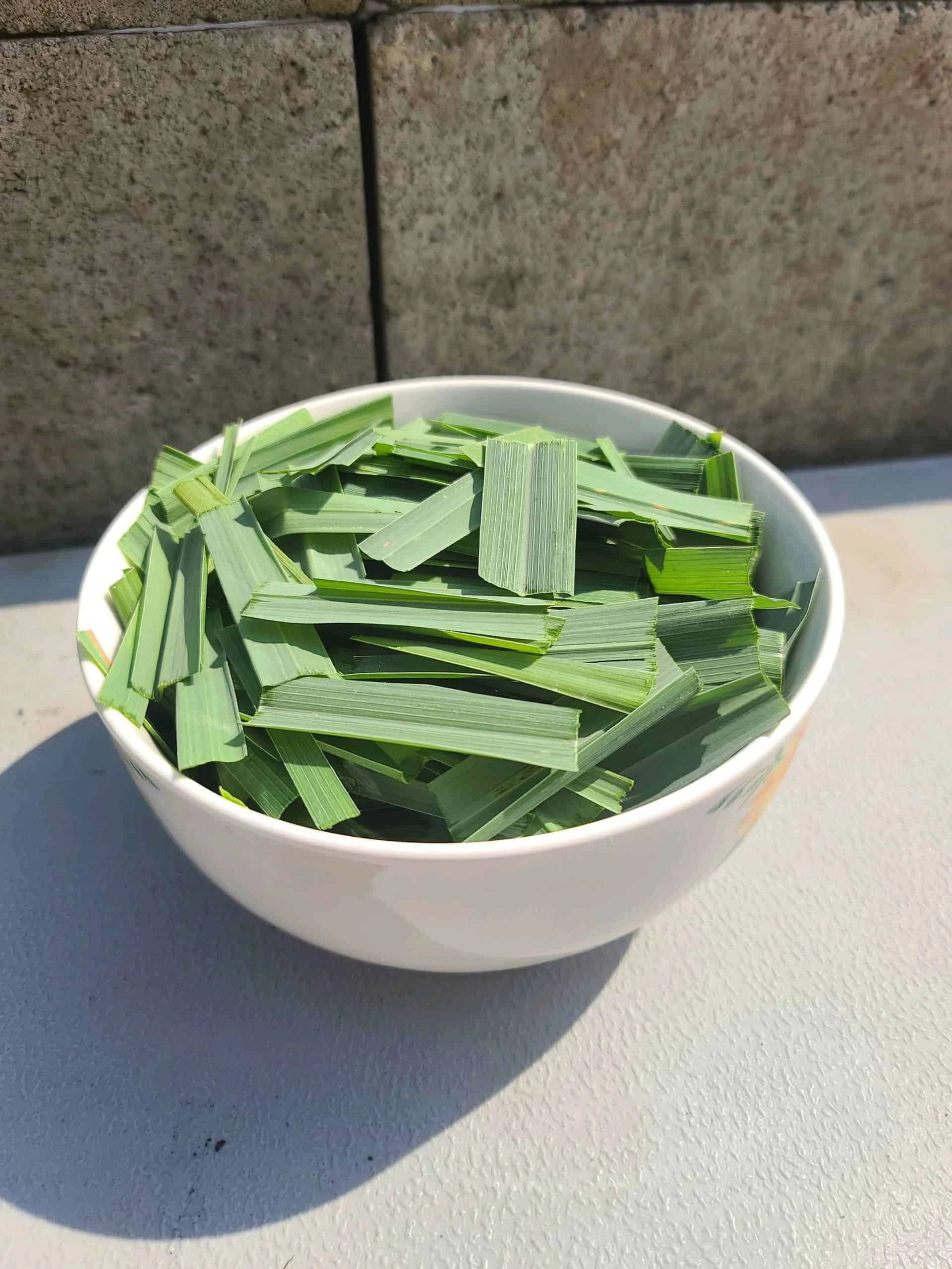 Lemongrass 4 Oz Fresh Cut